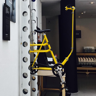 Illustration for article titled A Pedal-Powered Elevator Will Make You Less Guilty About Not Taking the Stairs